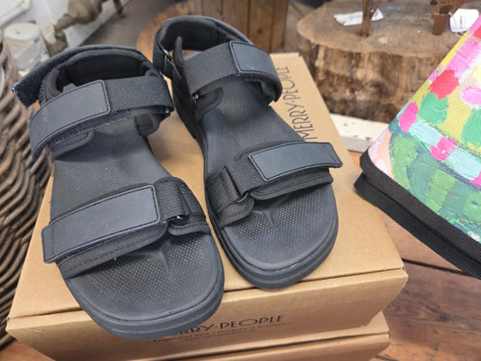 Lochie Sandal - MERRY PEOPLE